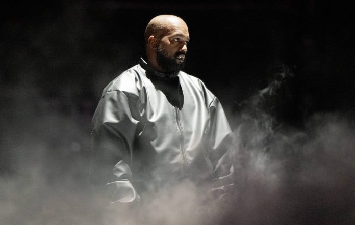 Kanye West ft. Travis Scott — Music Video on DECTV.TV